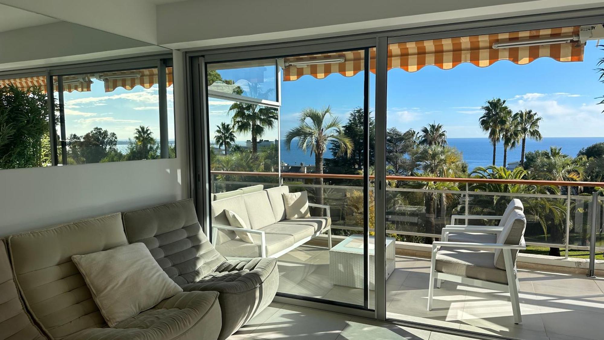 Appartement 2 Chambres Vue Mer Panoramique, Proche Croisette Cannes Vallauris Buitenkant foto