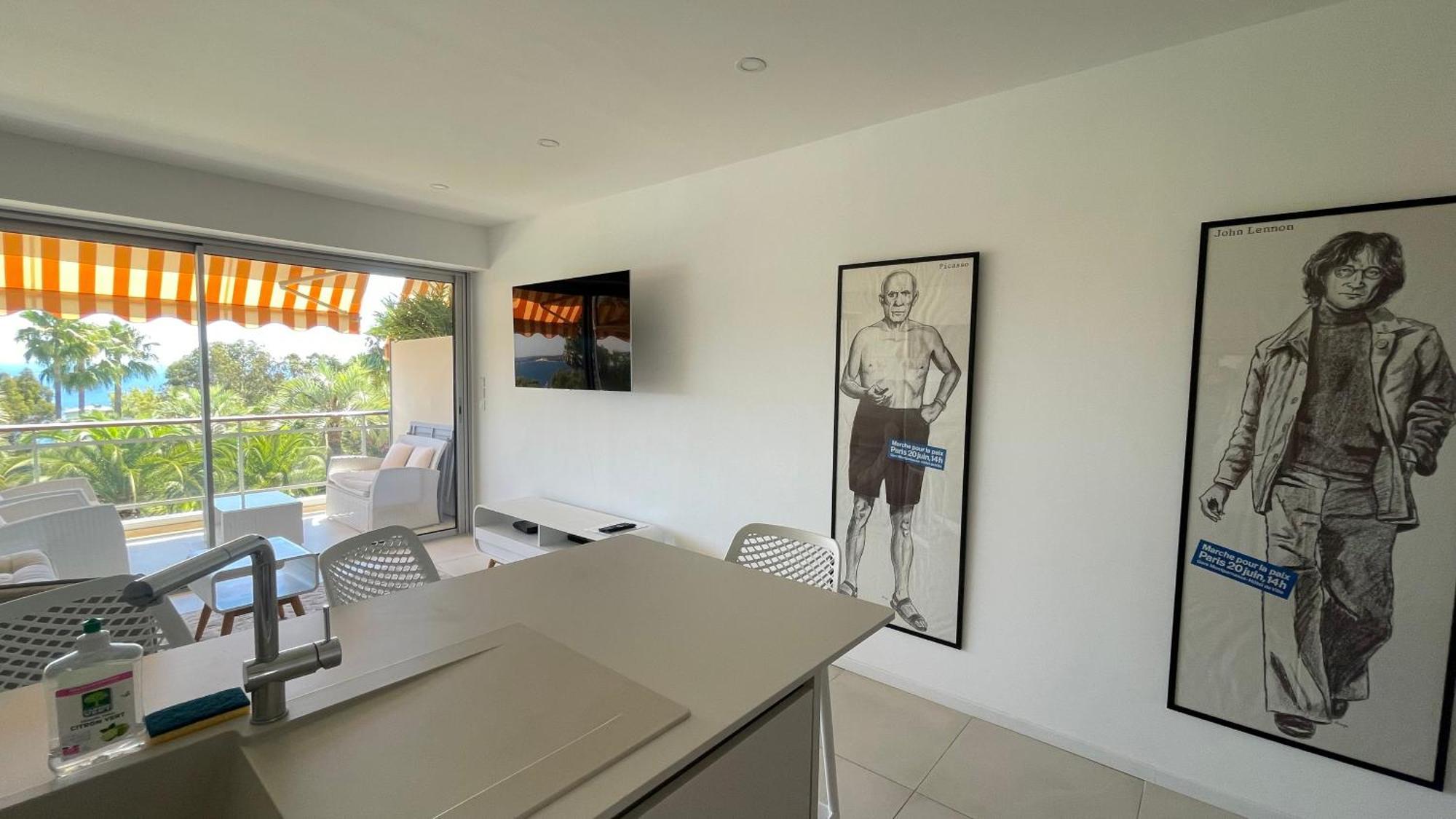 Appartement 2 Chambres Vue Mer Panoramique, Proche Croisette Cannes Vallauris Buitenkant foto