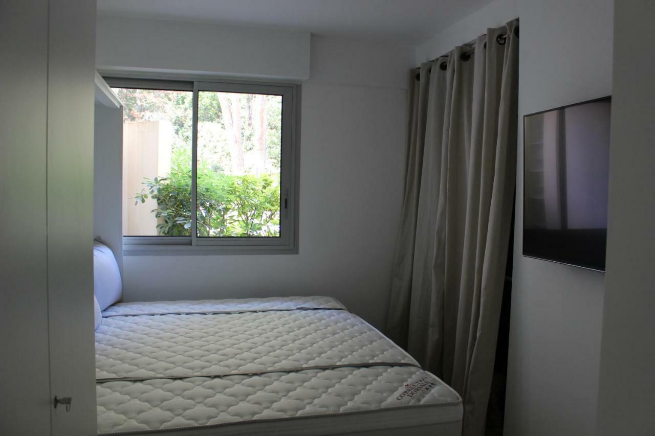 Appartement 2 Chambres Vue Mer Panoramique, Proche Croisette Cannes Vallauris Buitenkant foto